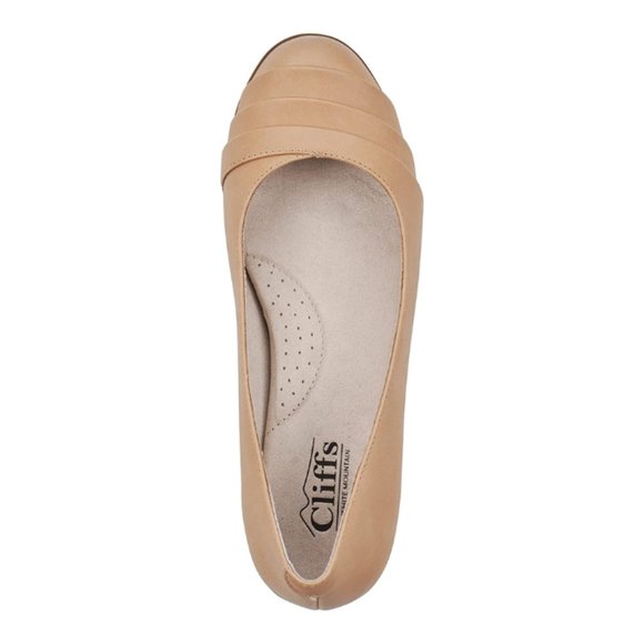 Cliffs by White Mountain Flats - Picture 2 of 6